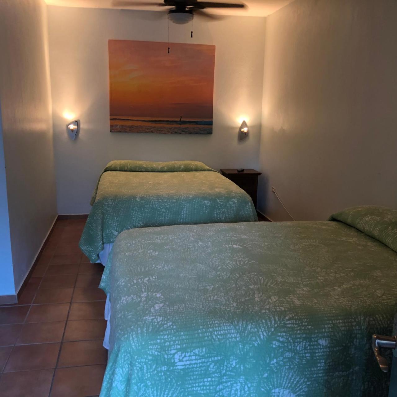 Las Palmas Inn Rincon Luaran gambar