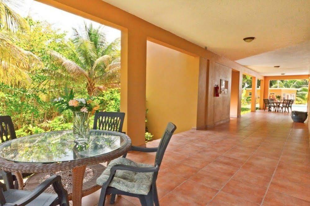 Las Palmas Inn Rincon Luaran gambar